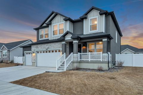 Tiny photo for 205 E CRANER PEAK DR, Eagle Mountain, UT 84005 (MLS # 2140598)