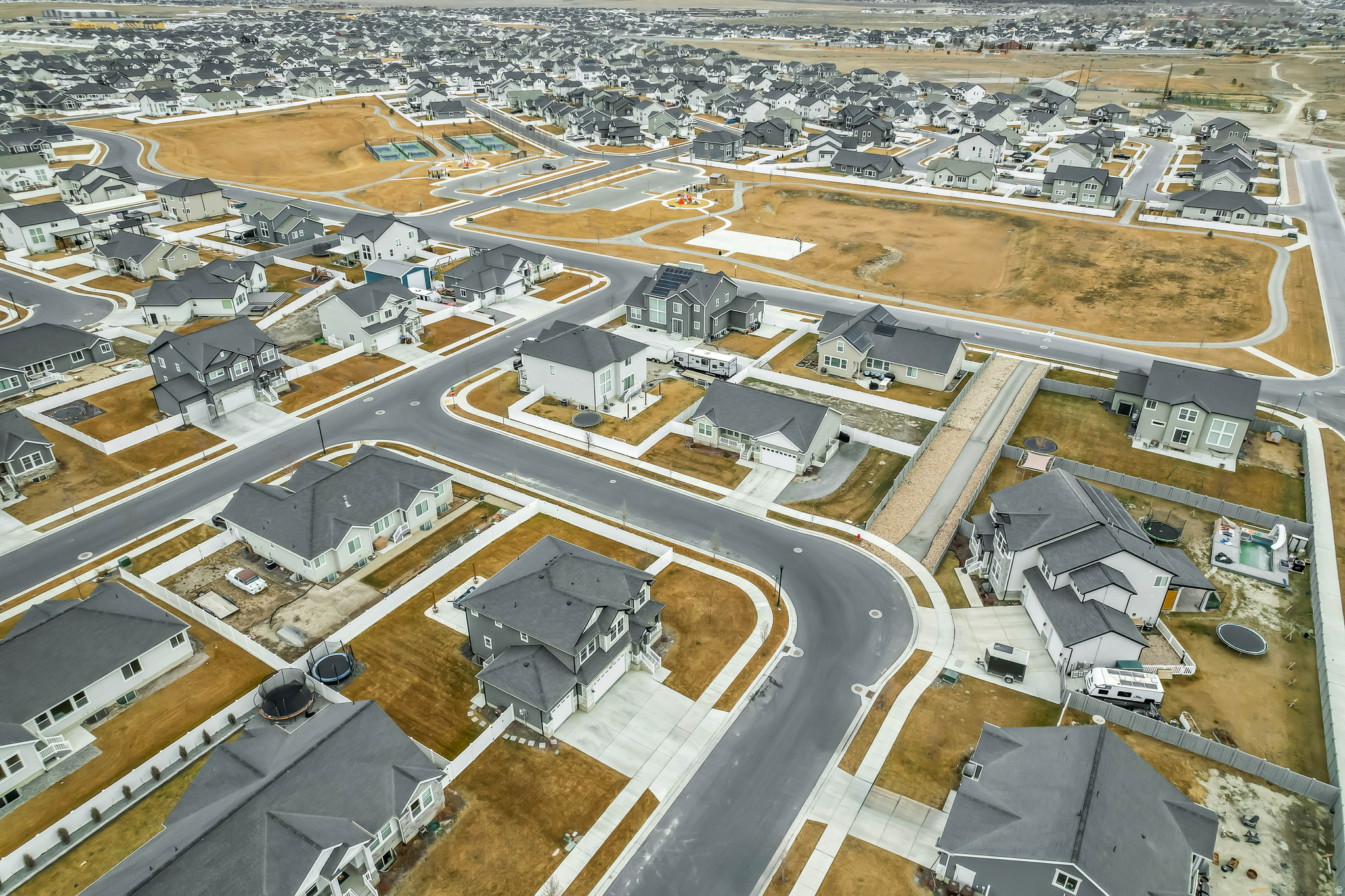 BRANDON PARK - Residential