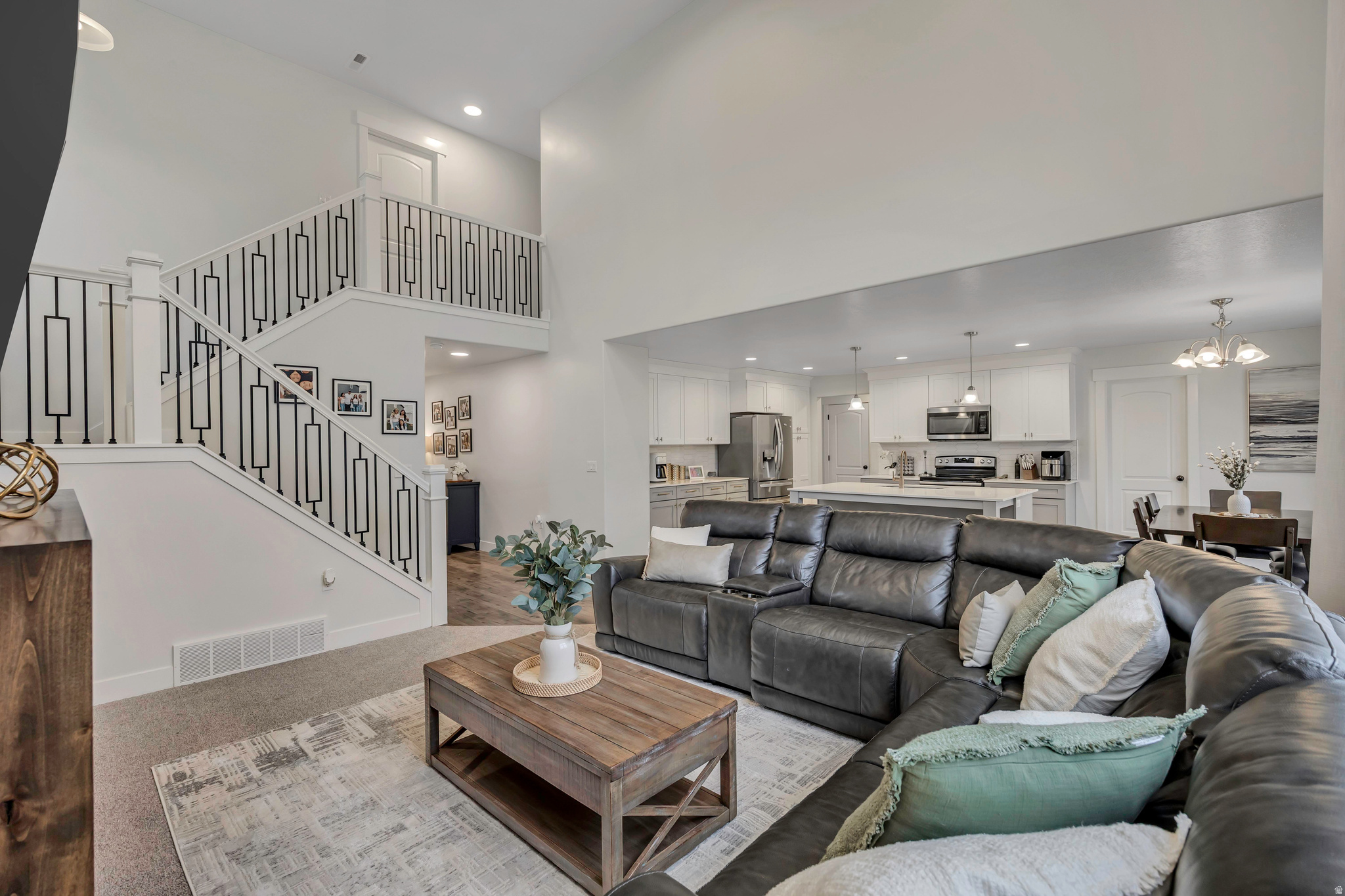 BRANDON PARK - Residential