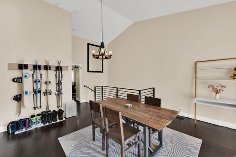 Tiny photo for 544 W 2900 SOUTH, Bountiful, UT 84010 (MLS # 2130168)