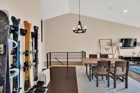 Tiny photo for 544 W 2900 SOUTH, Bountiful, UT 84010 (MLS # 2130168)