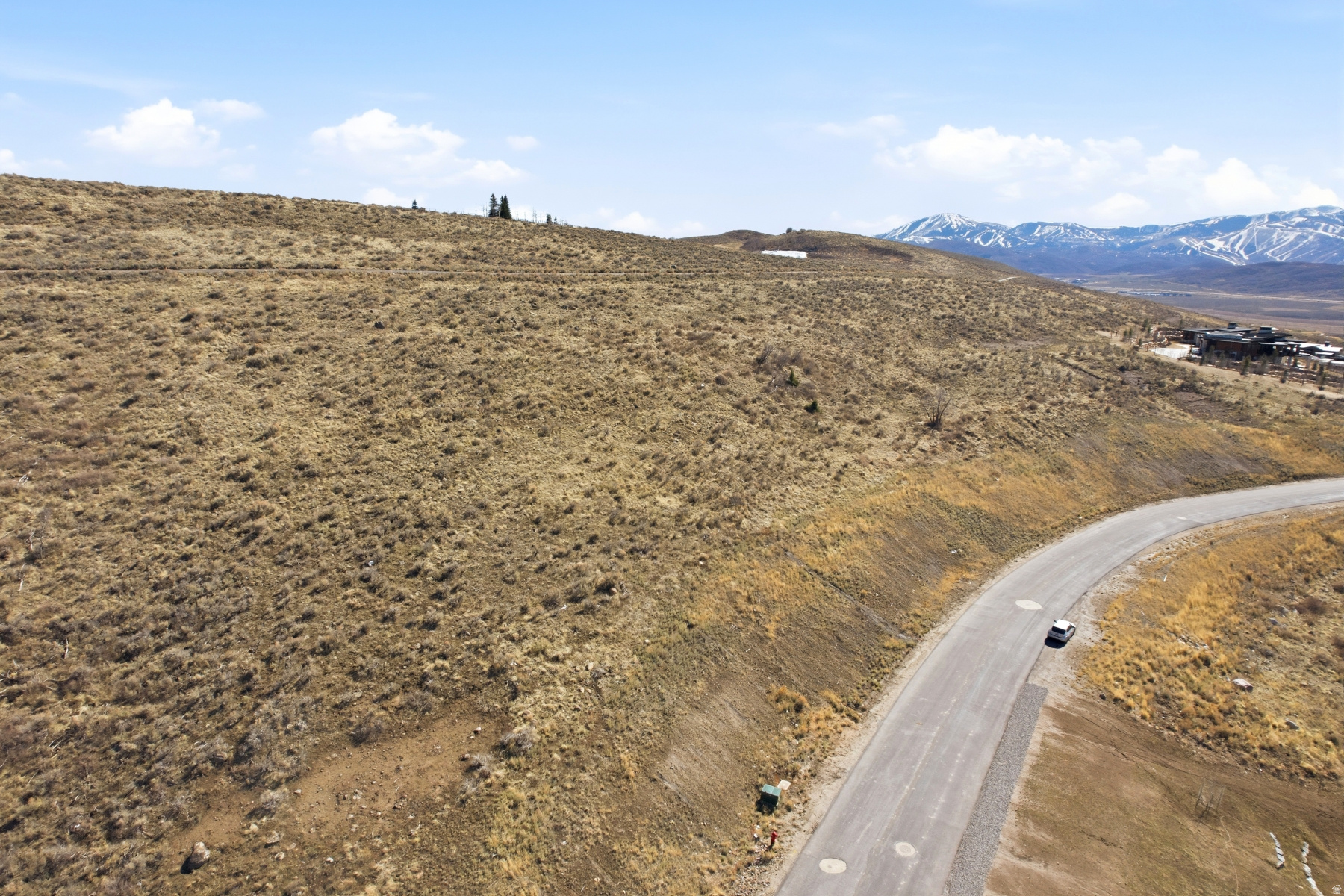 ELK RIDGE BLUFFS - Land