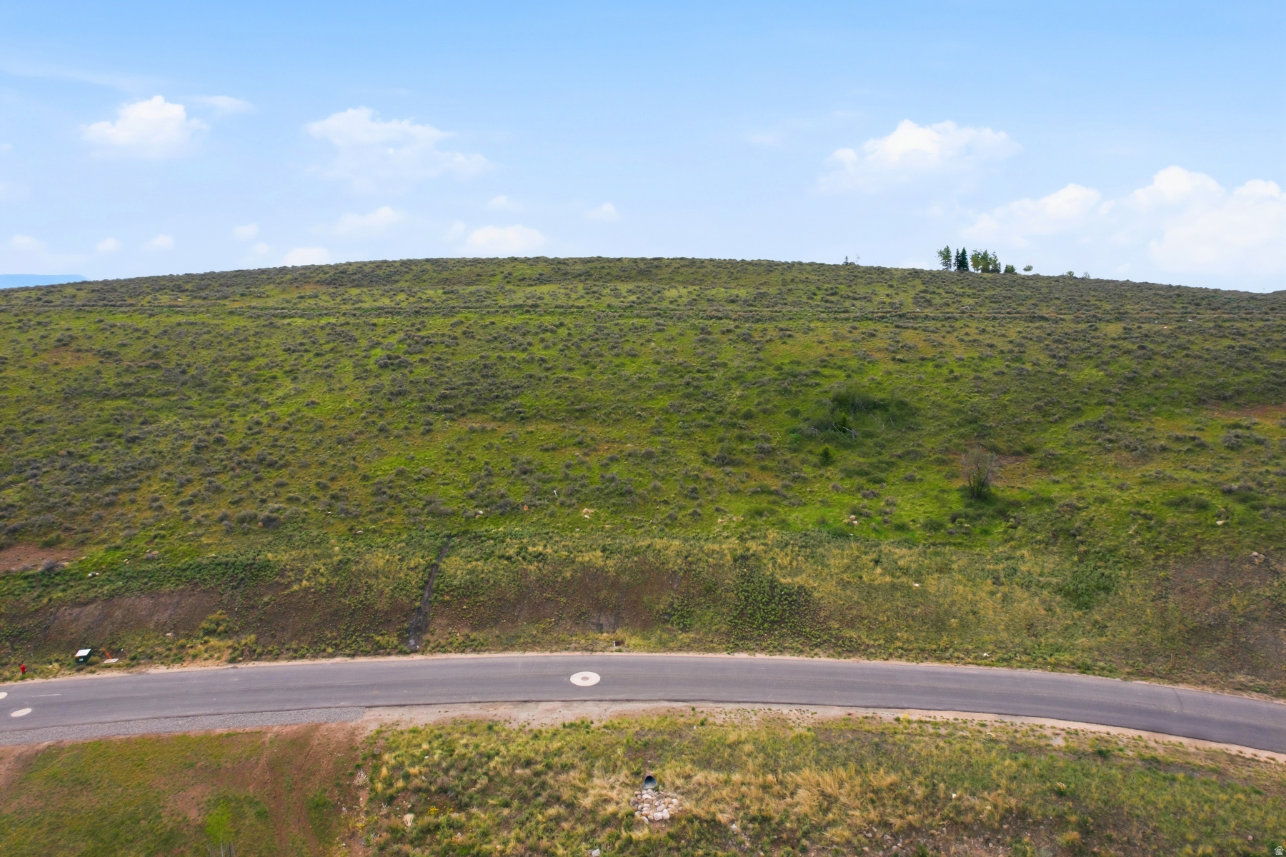 ELK RIDGE BLUFFS - Land