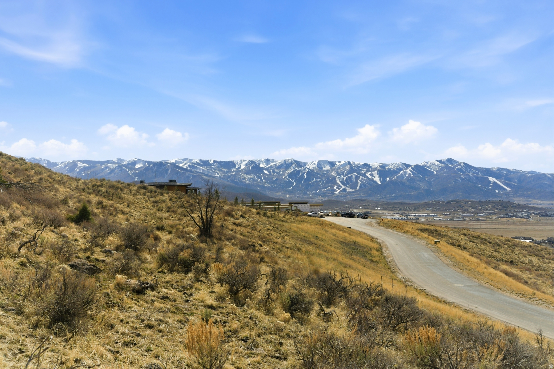 ELK RIDGE BLUFFS - Land