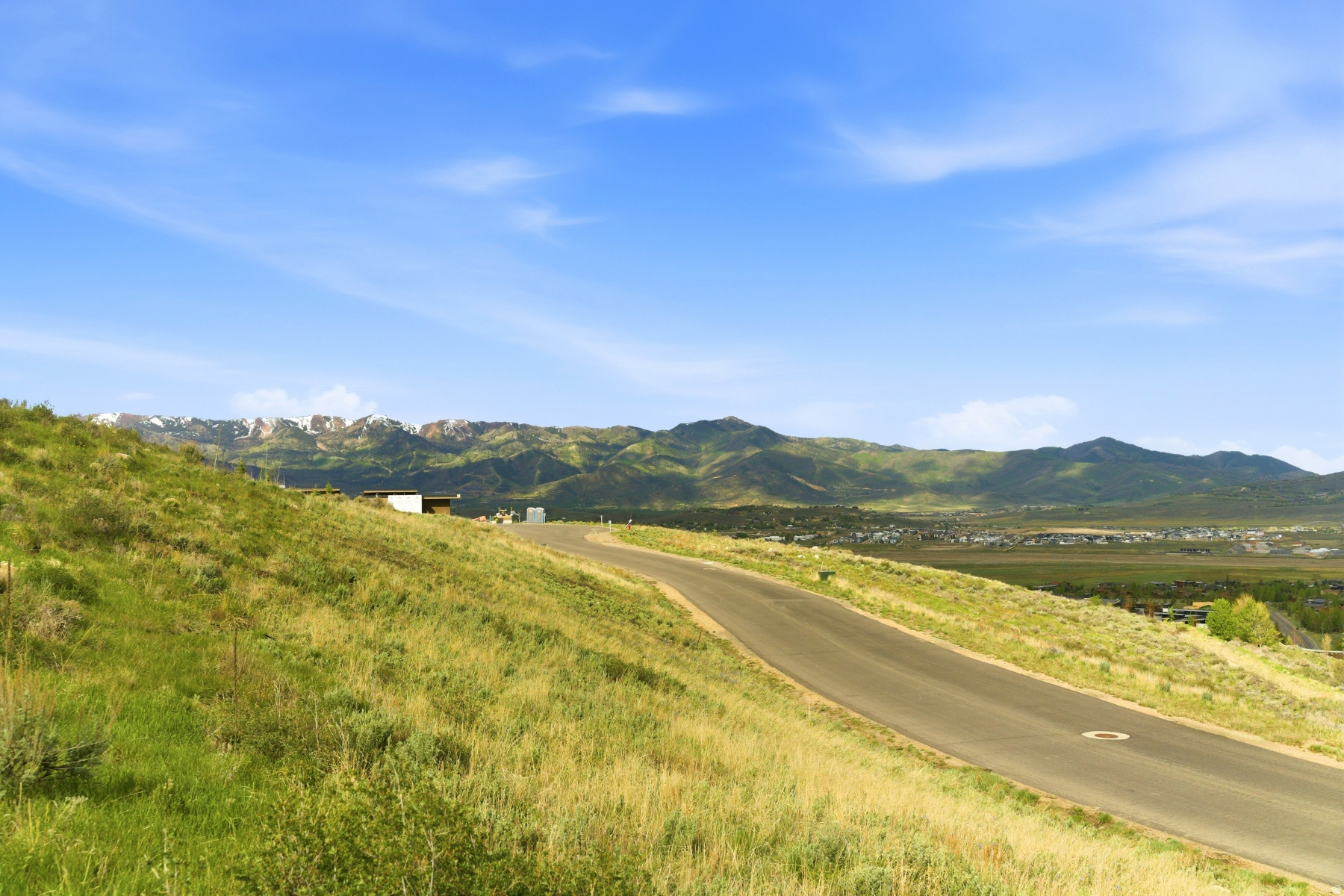 ELK RIDGE BLUFFS - Land