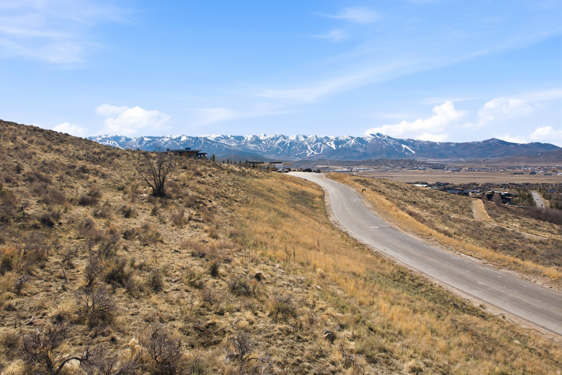 ELK RIDGE BLUFFS - Land