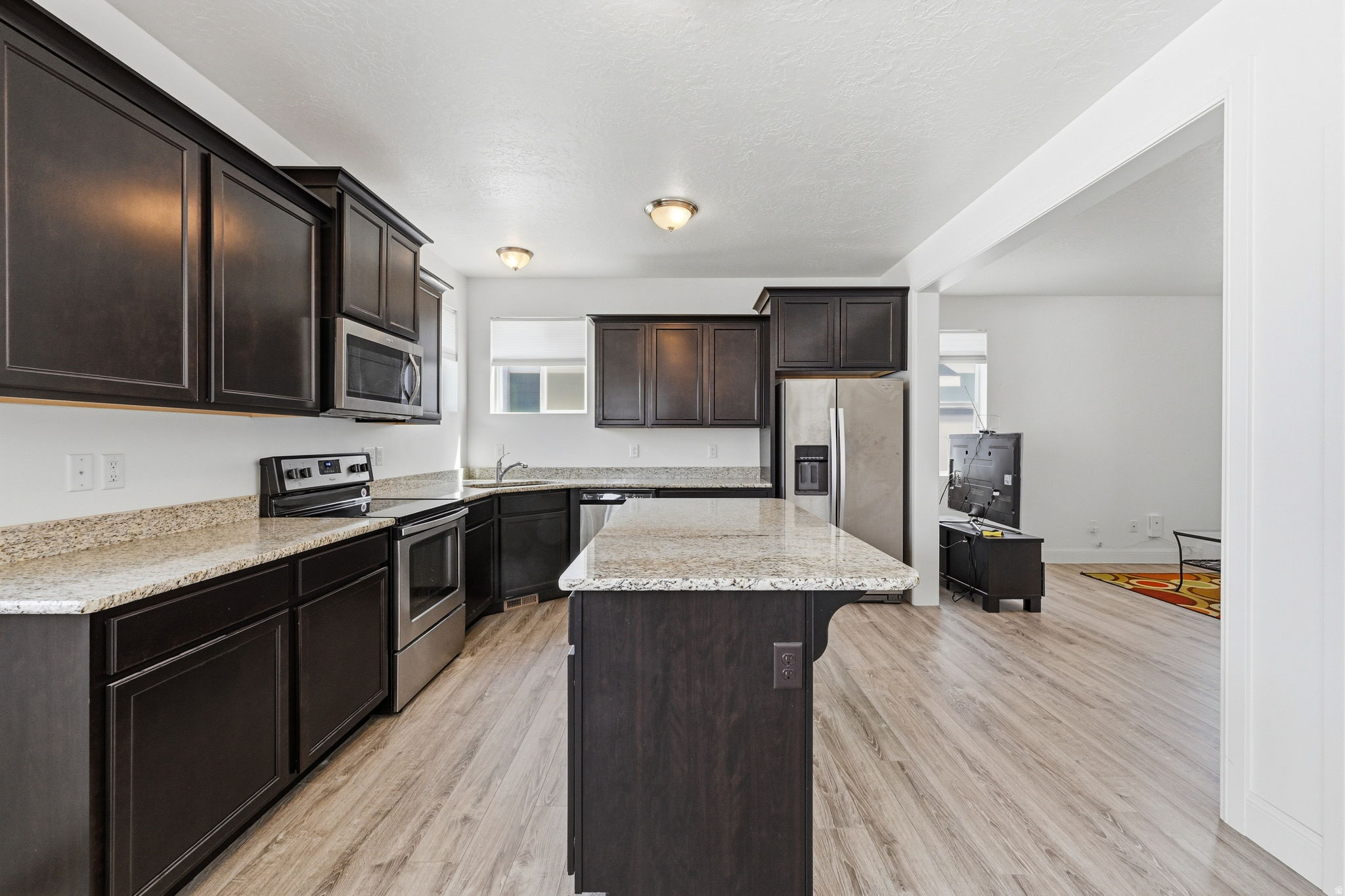 DISTRICT - Residential