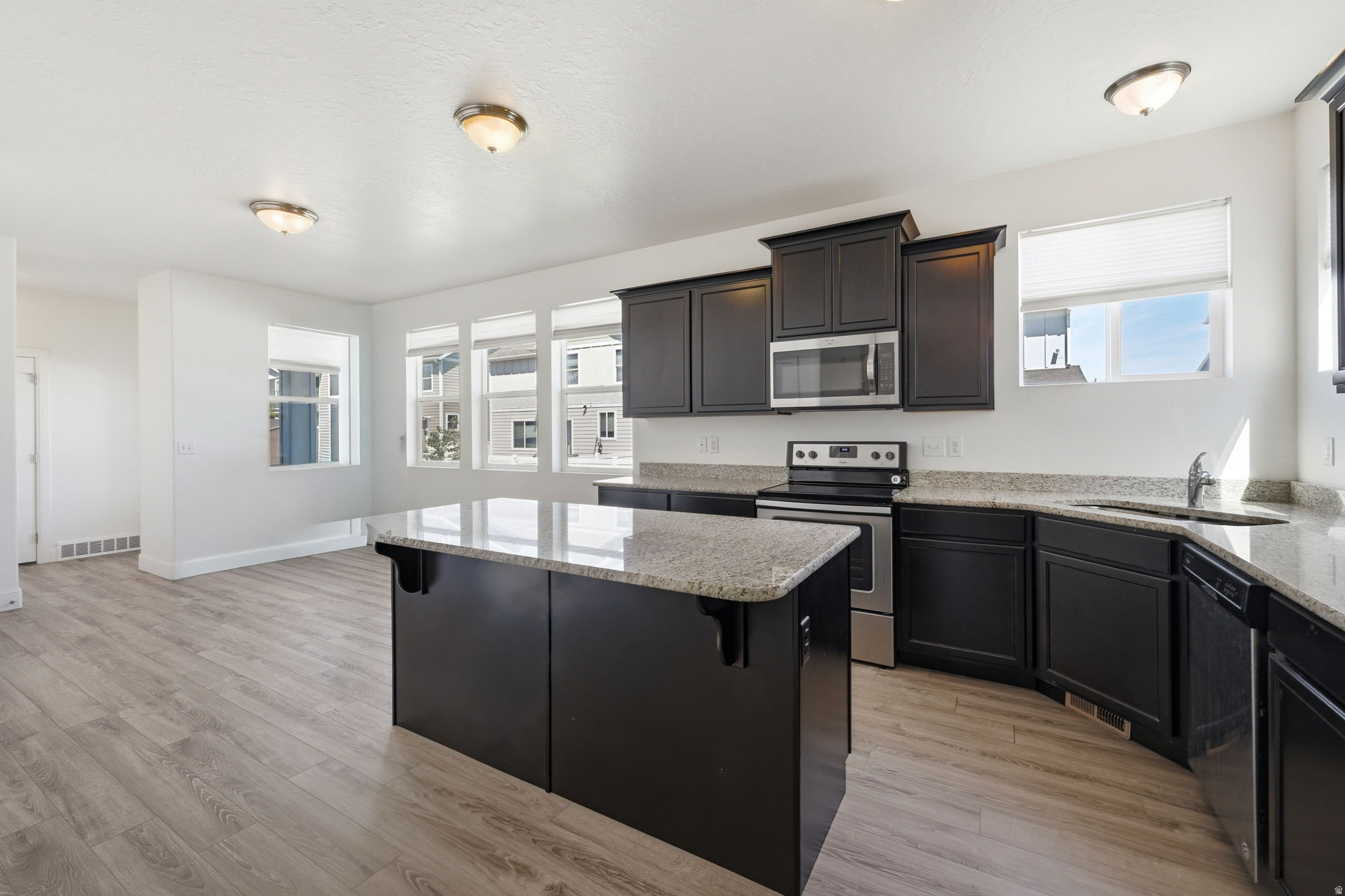 DISTRICT - Residential