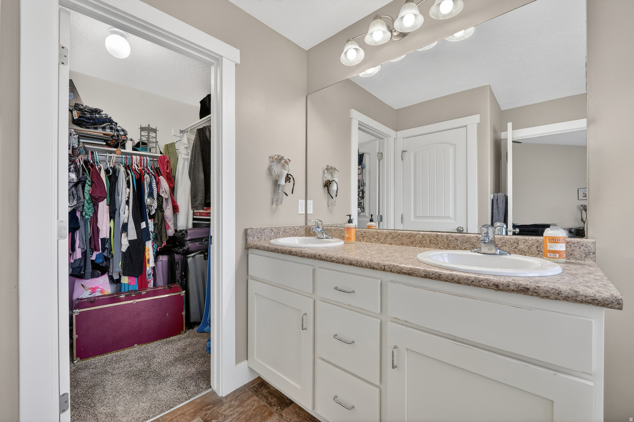 STONEBRIDGE - Residential