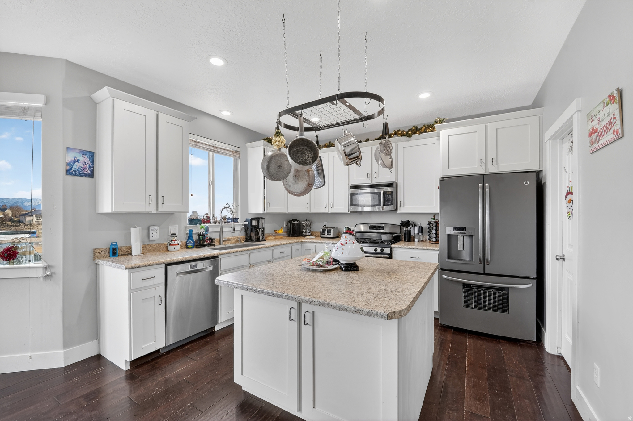 STONEBRIDGE - Residential