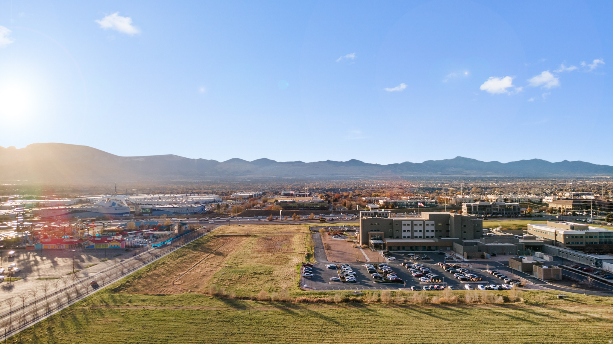 COTTAGES ON KIMBALLS LANE - Residential