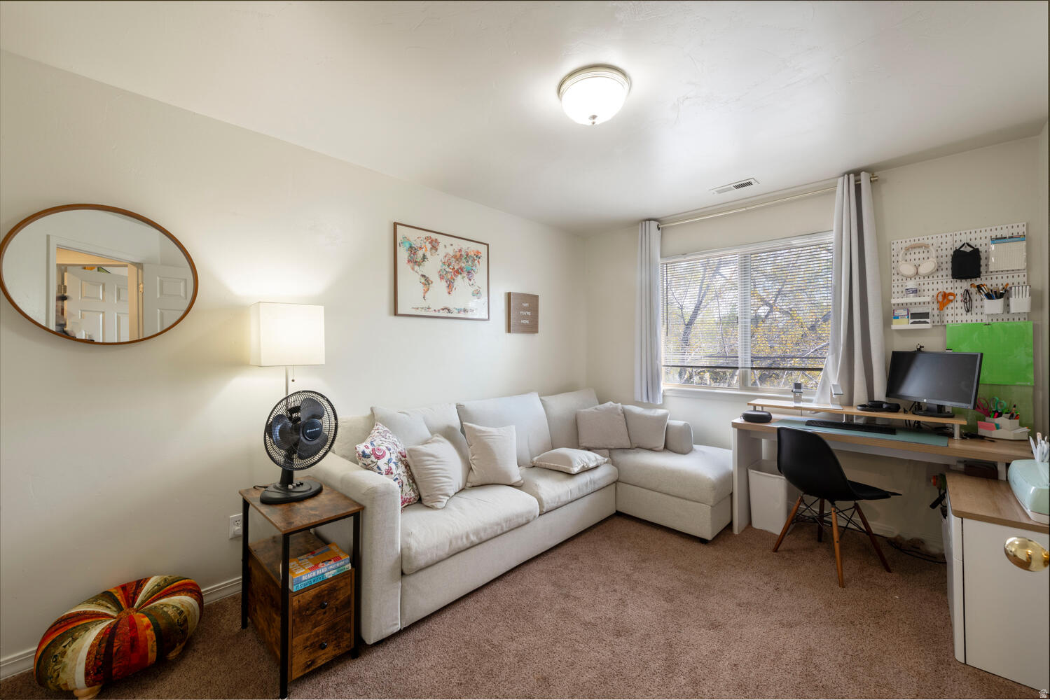 HILLCREST - Residential Income