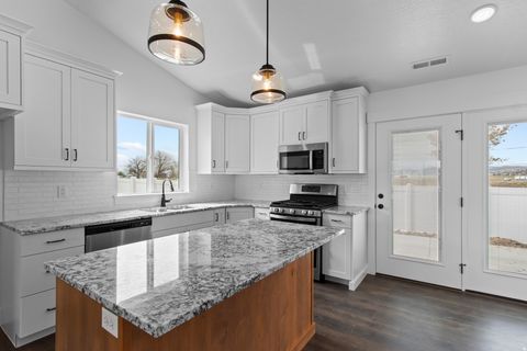 Tiny photo for 960 W 865 N #73, Tremonton, UT 84337 (MLS # 2162114)