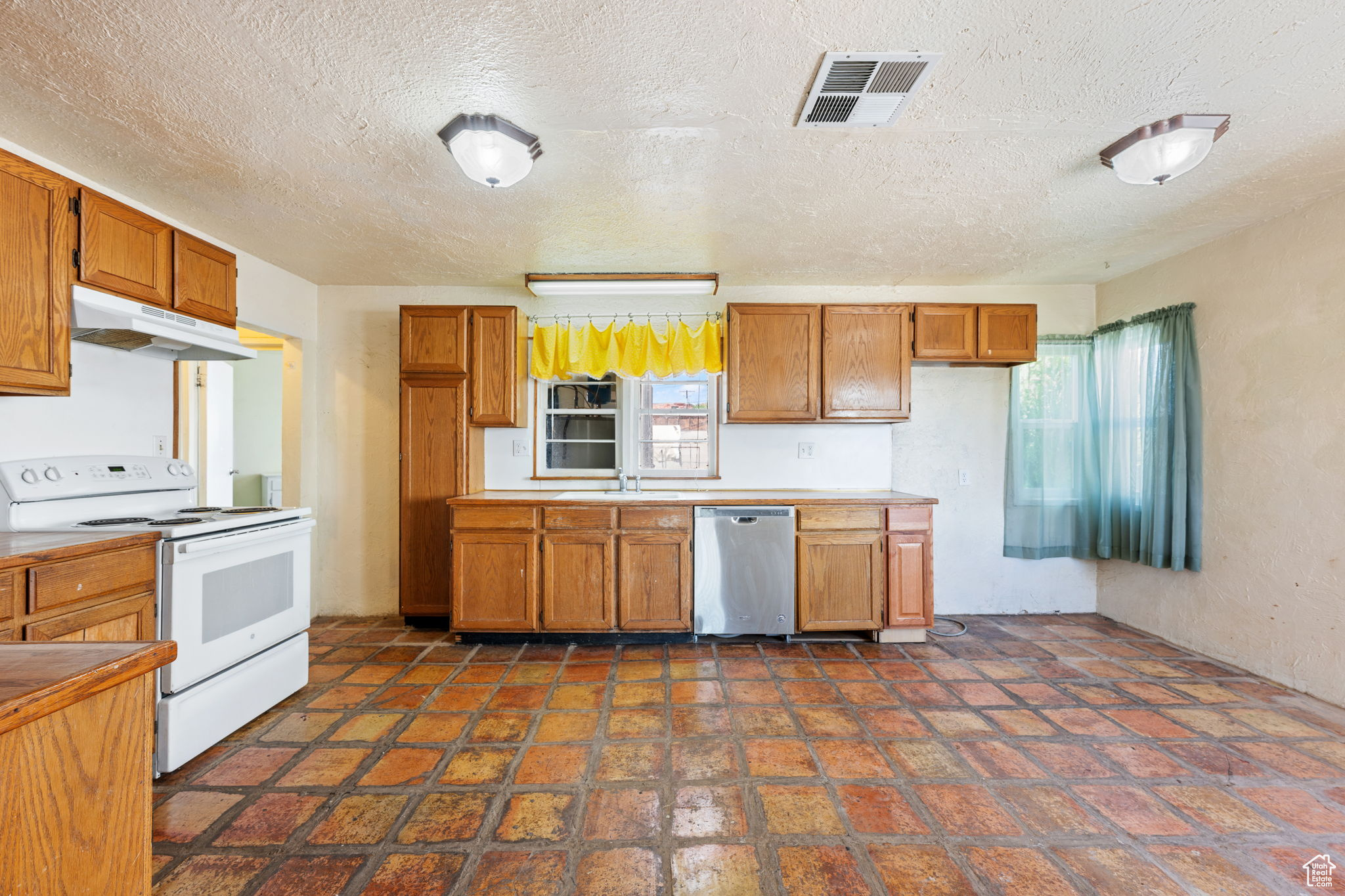 145 E 400, Saint George, Utah image 7