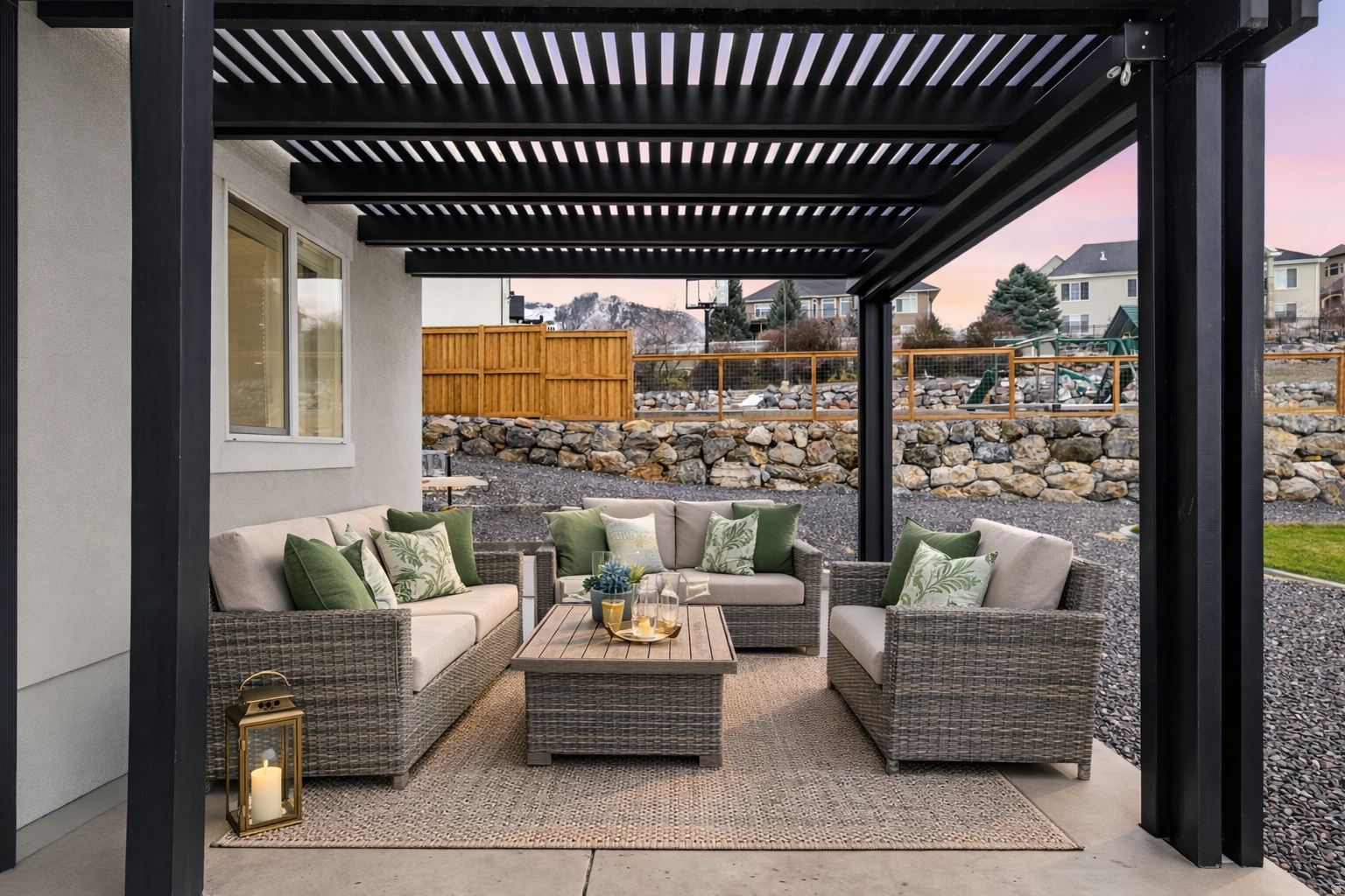 GLADSTIAN VIEW ESTATES - Residential