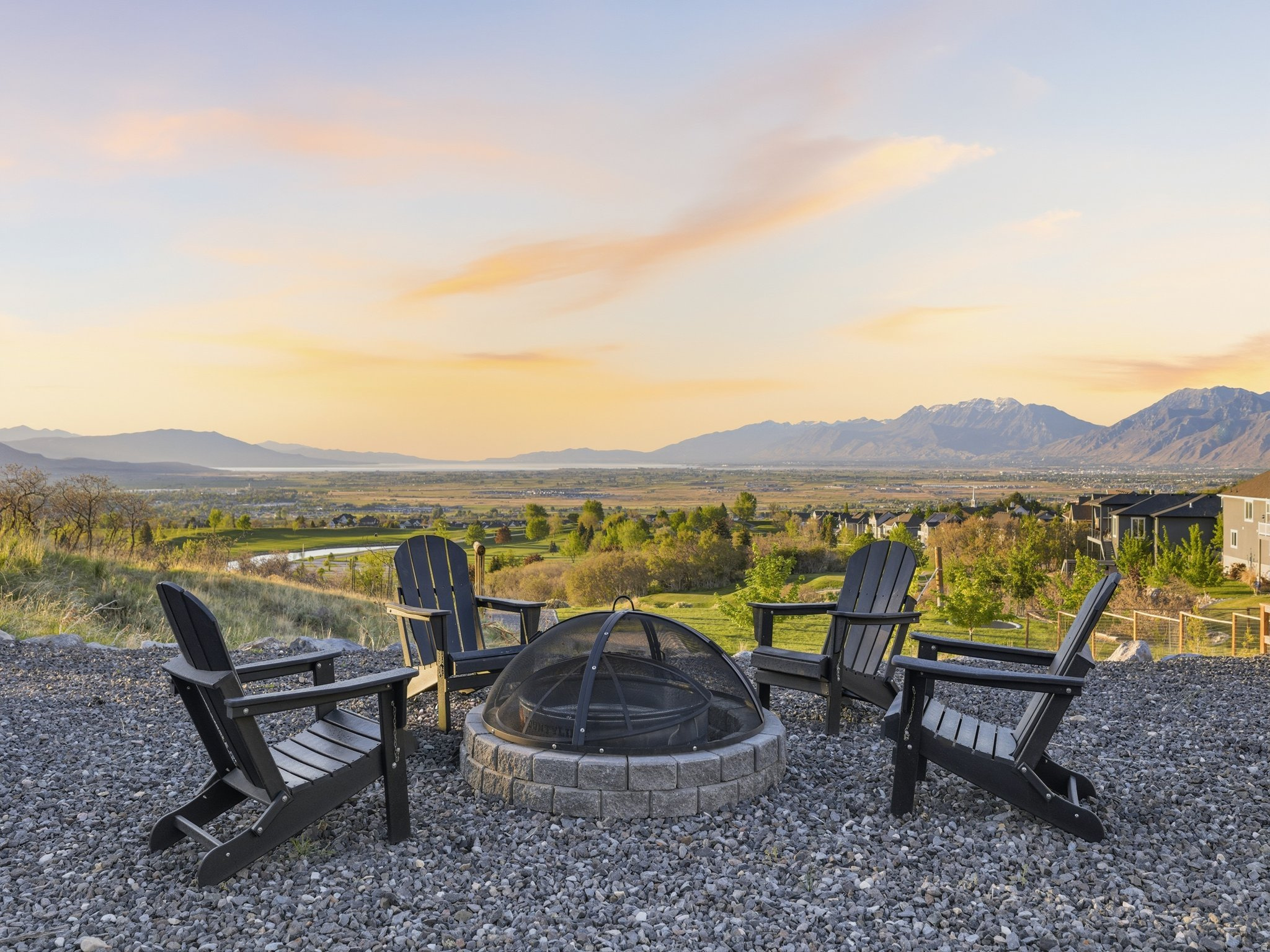 GLADSTIAN VIEW ESTATES - Residential