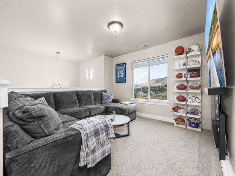 Tiny photo for 102 S ELK RIDGE DR, Elk Ridge, UT 84651 (MLS # 2153238)