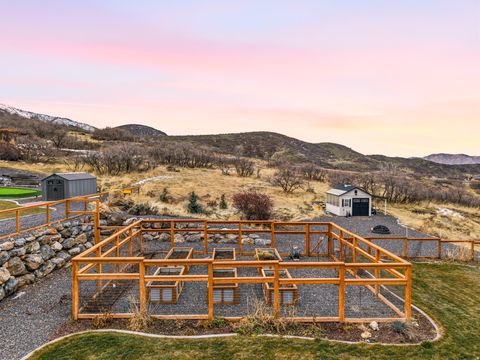 Tiny photo for 102 S ELK RIDGE DR, Elk Ridge, UT 84651 (MLS # 2153238)