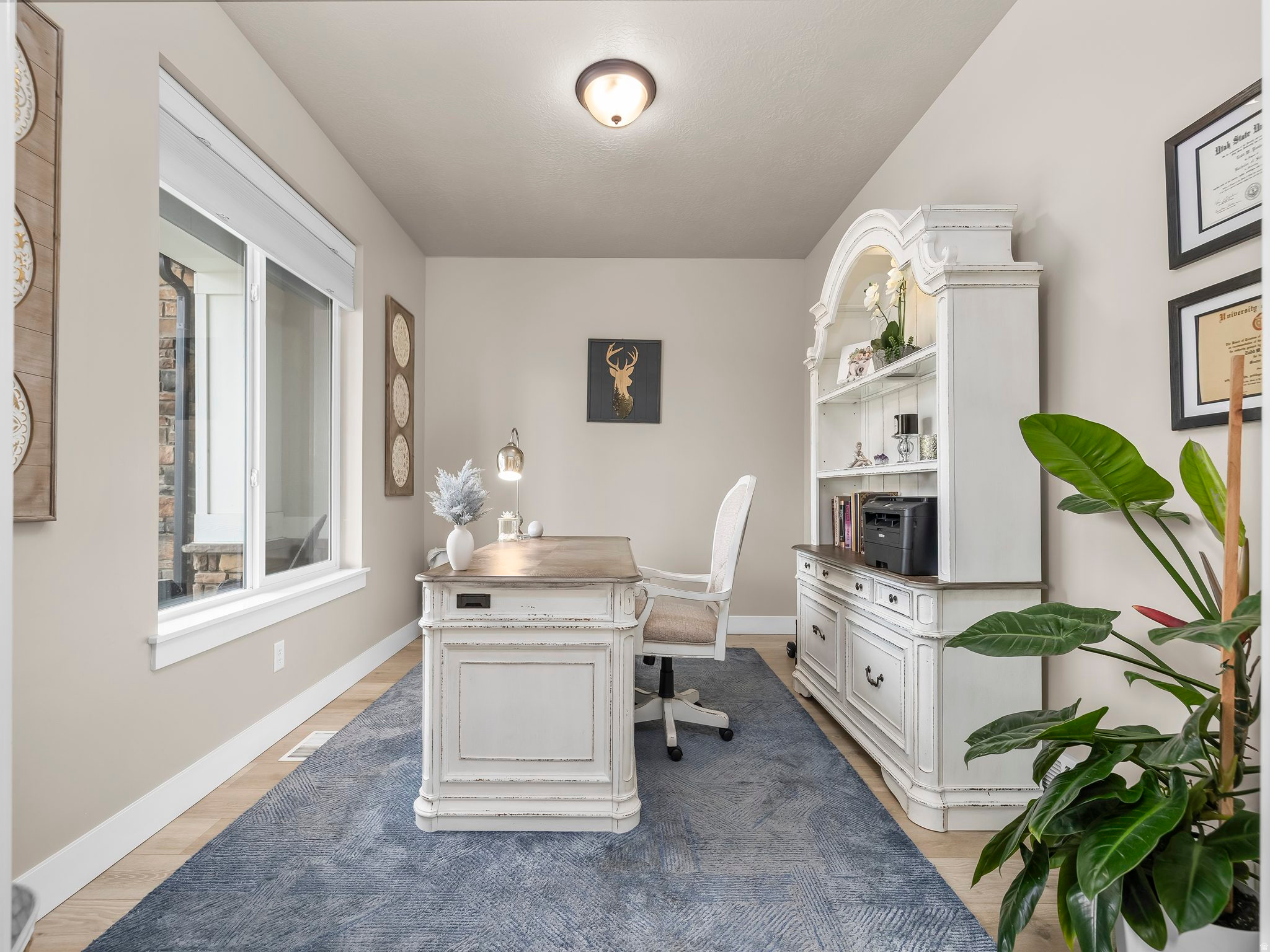 GLADSTIAN VIEW ESTATES - Residential