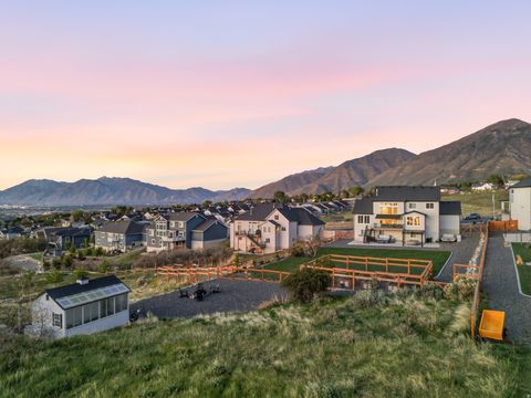 Tiny photo for 102 S ELK RIDGE DR, Elk Ridge, UT 84651 (MLS # 2153238)