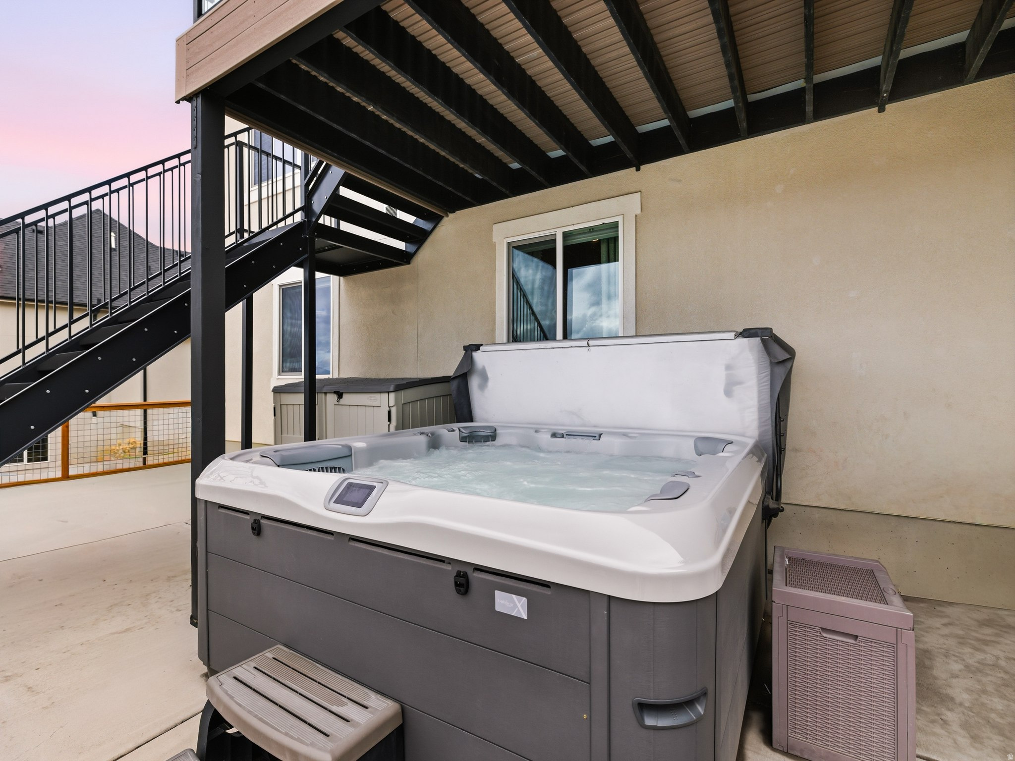 GLADSTIAN VIEW ESTATES - Residential