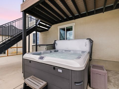 Tiny photo for 102 S ELK RIDGE DR, Elk Ridge, UT 84651 (MLS # 2153238)