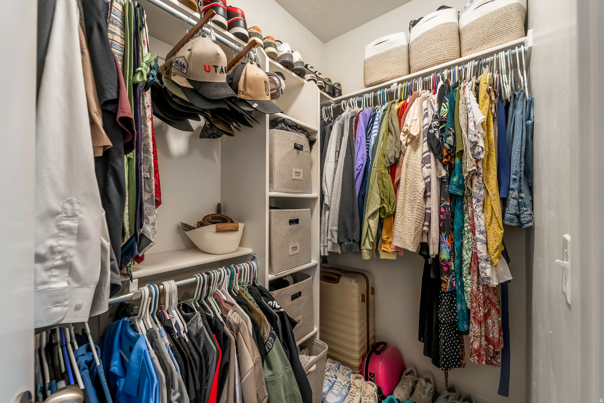 JORDAN RIDGE CONDOMINIUMS - Residential