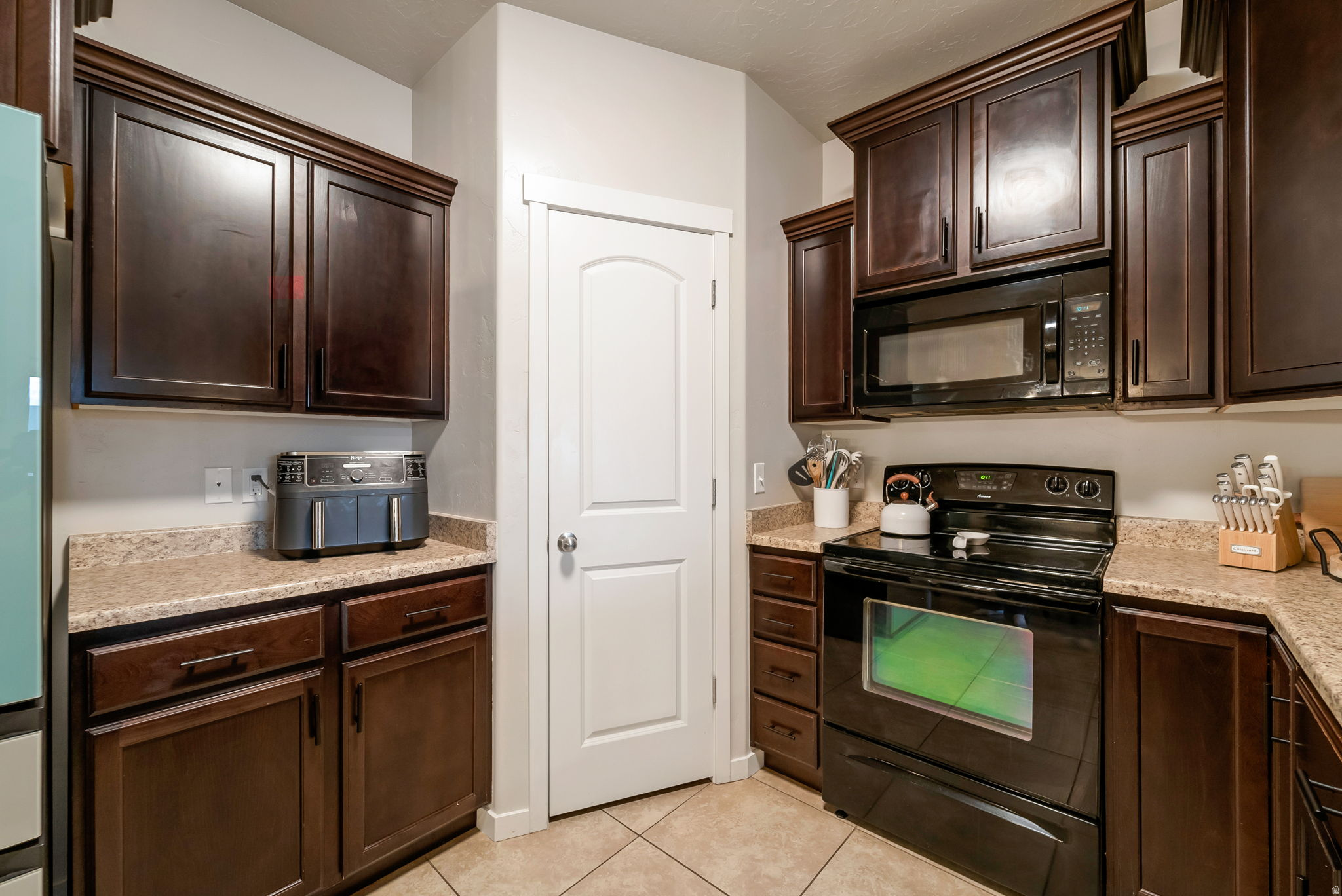 JORDAN RIDGE CONDOMINIUMS - Residential