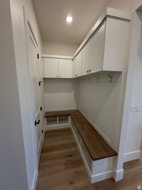 SIX STREET COTTAGES - Residential