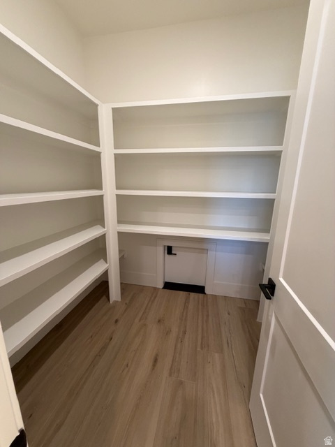 SIX STREET COTTAGES - Residential