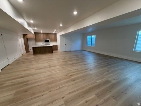 Tiny photo for 636 E VANDALAY LN S, Draper, UT 84020 (MLS # 2151687)