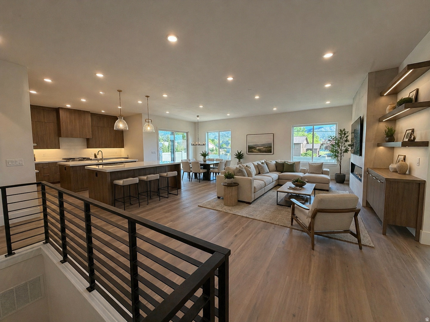 SIX STREET COTTAGES - Residential