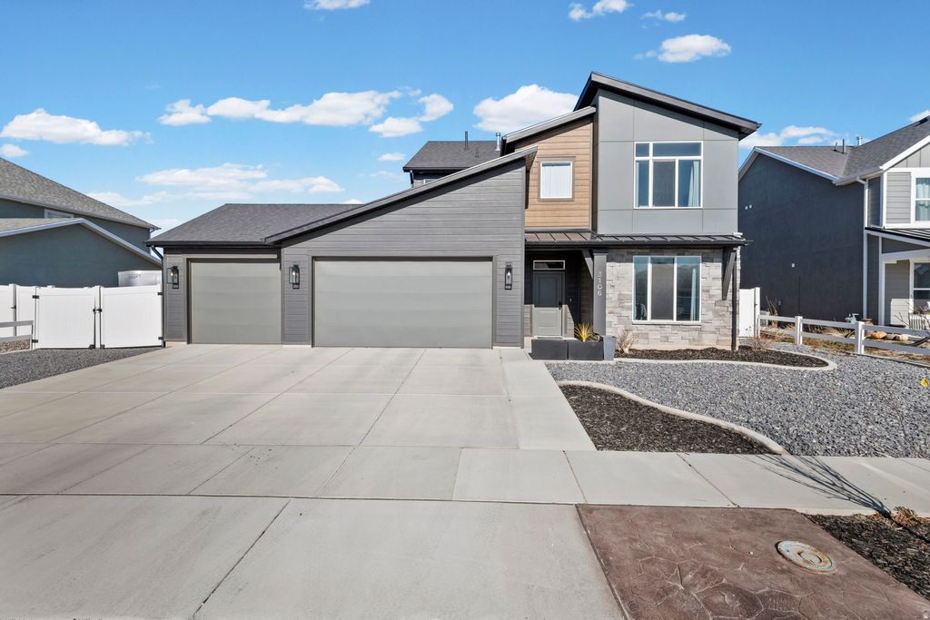Photo of 3106 W 3150 N, Plain City, UT 84404 (MLS # 2135786)