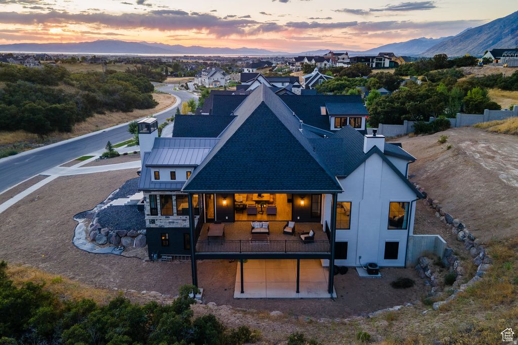 Photo of 3247 S MAPLETON ESTATES DR, Mapleton, UT 84664 (MLS # 2139219)