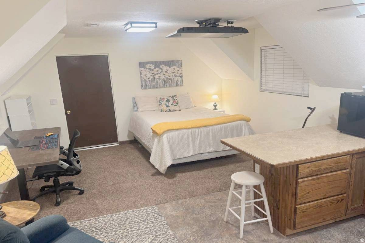 EPHRAIM - Residential