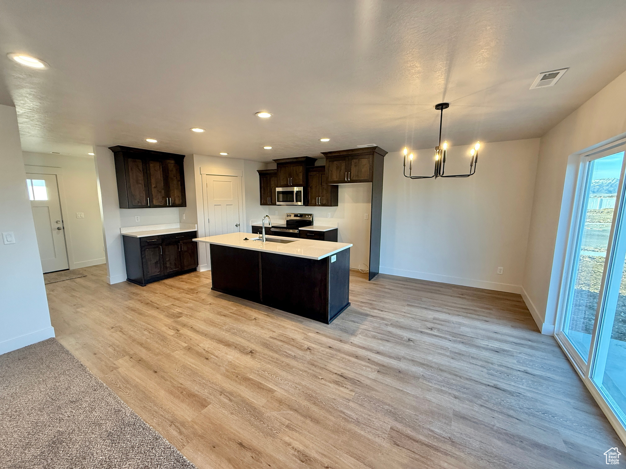 ASHLEE MEADOWS - Residential