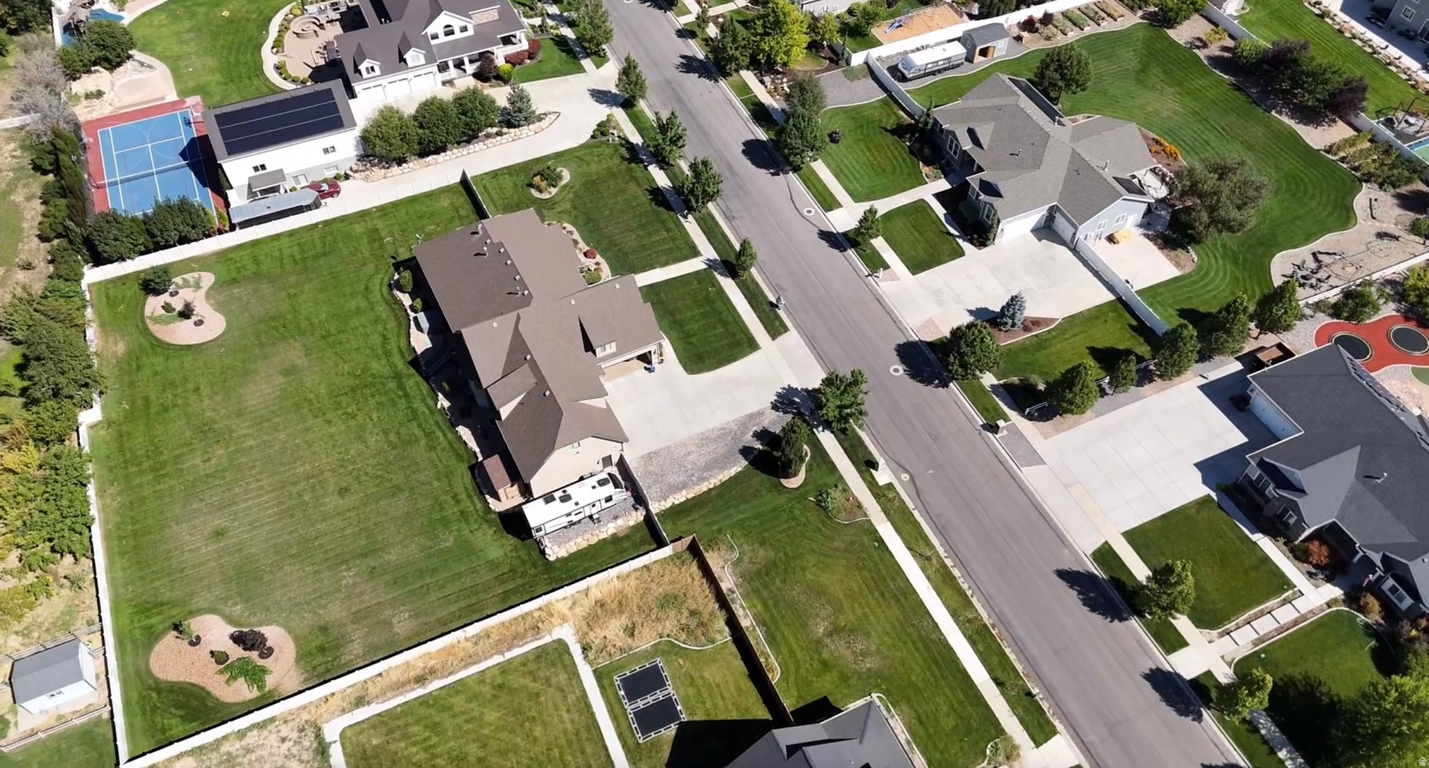 MAPLETON HIGHLANDS - Residential