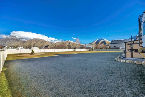 Tiny photo for 896 W 675 S, Mapleton, UT 84664 (MLS # 2129436)