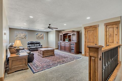 Tiny photo for 896 W 675 S, Mapleton, UT 84664 (MLS # 2129436)