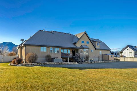 Tiny photo for 896 W 675 S, Mapleton, UT 84664 (MLS # 2129436)