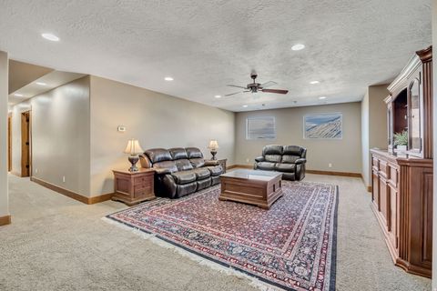 Tiny photo for 896 W 675 S, Mapleton, UT 84664 (MLS # 2129436)