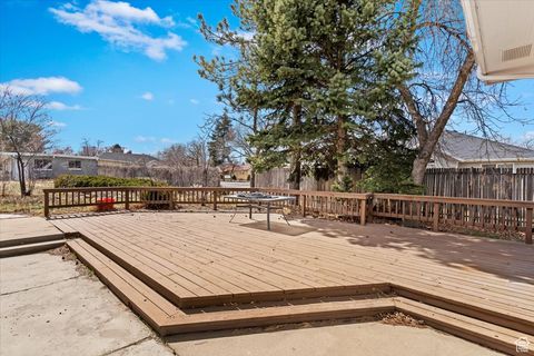 Tiny photo for 445 W 5100 S, Washington Terrace, UT 84405 (MLS # 2067785)