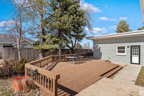 Tiny photo for 445 W 5100 S, Washington Terrace, UT 84405 (MLS # 2067785)