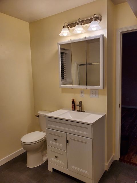 Tiny photo for 71 W 450 S, Kaysville, UT 84037 (MLS # 2121210)