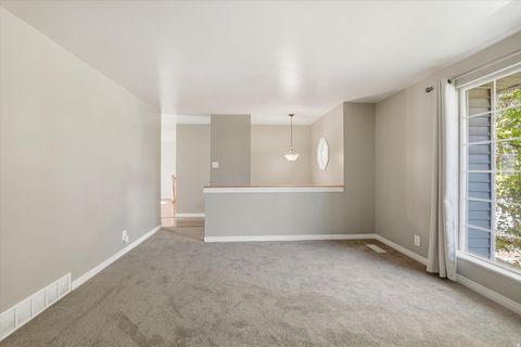 Tiny photo for 71 W 450 S, Kaysville, UT 84037 (MLS # 2121210)