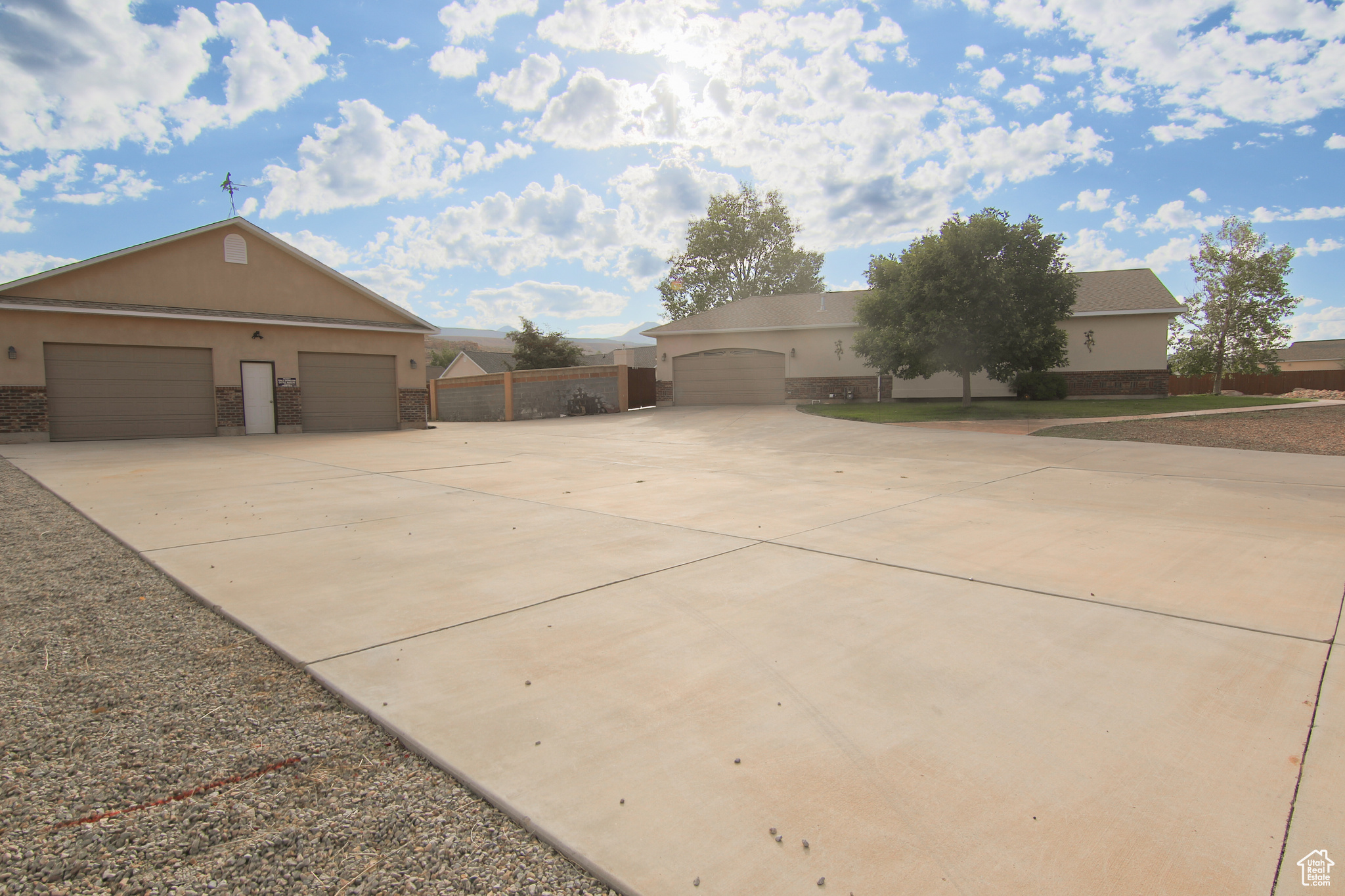 VALLE DEL SOL - Residential