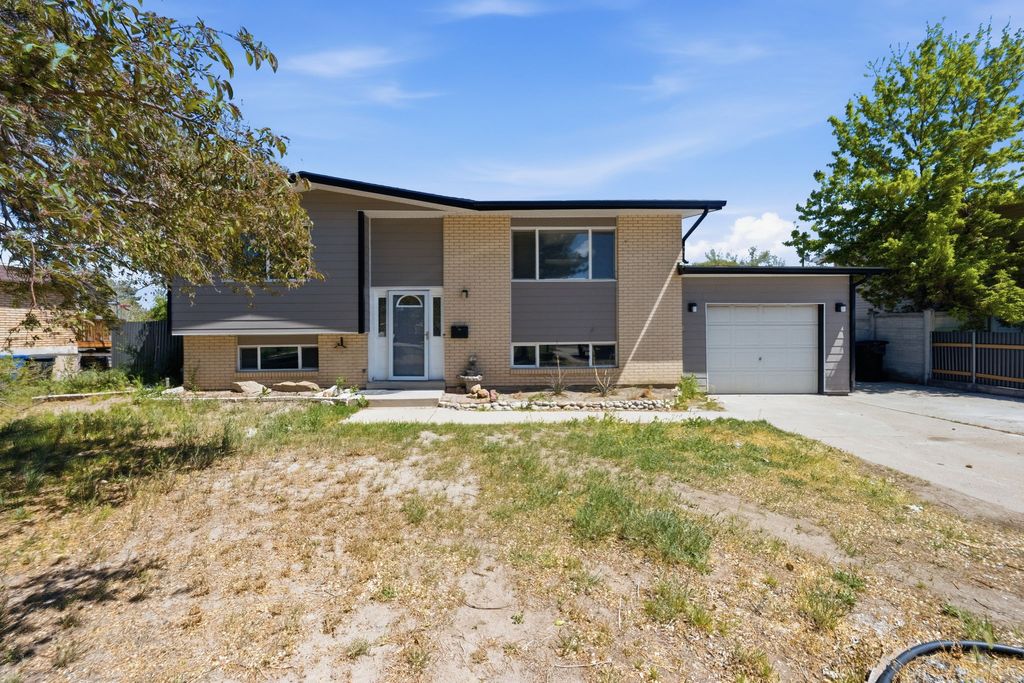 Photo of 4937 S 4015 W, Taylorsville, UT 84129 (MLS # 2153770)