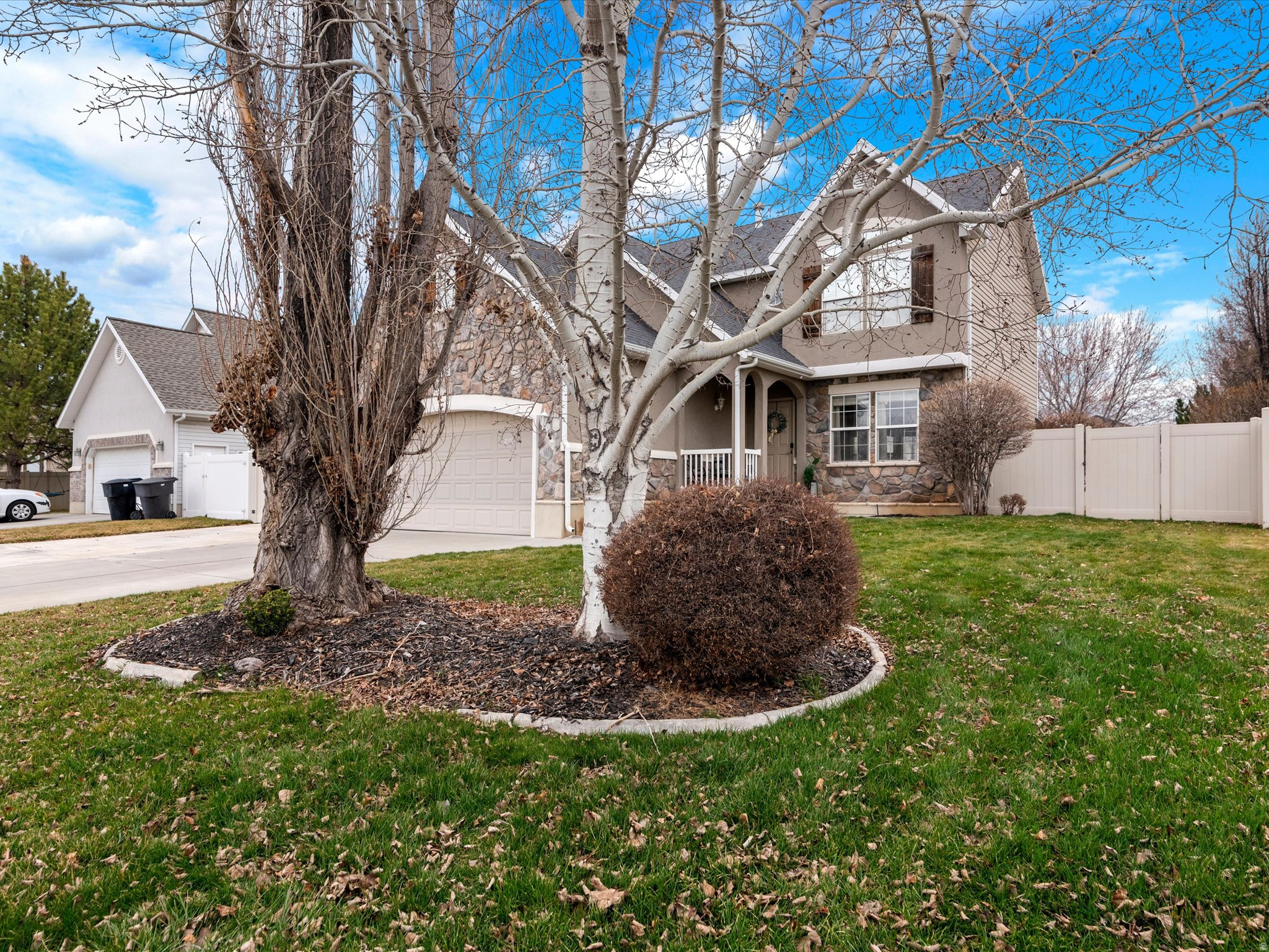 STACI PLACE - Residential