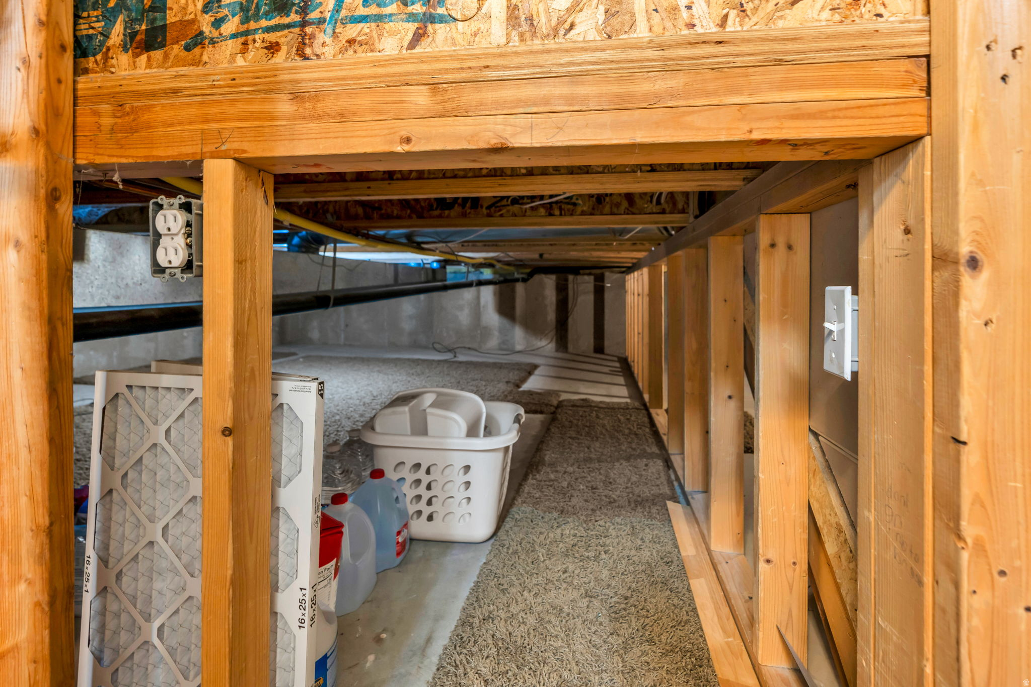 GOLDEN WEST VILLA - Residential