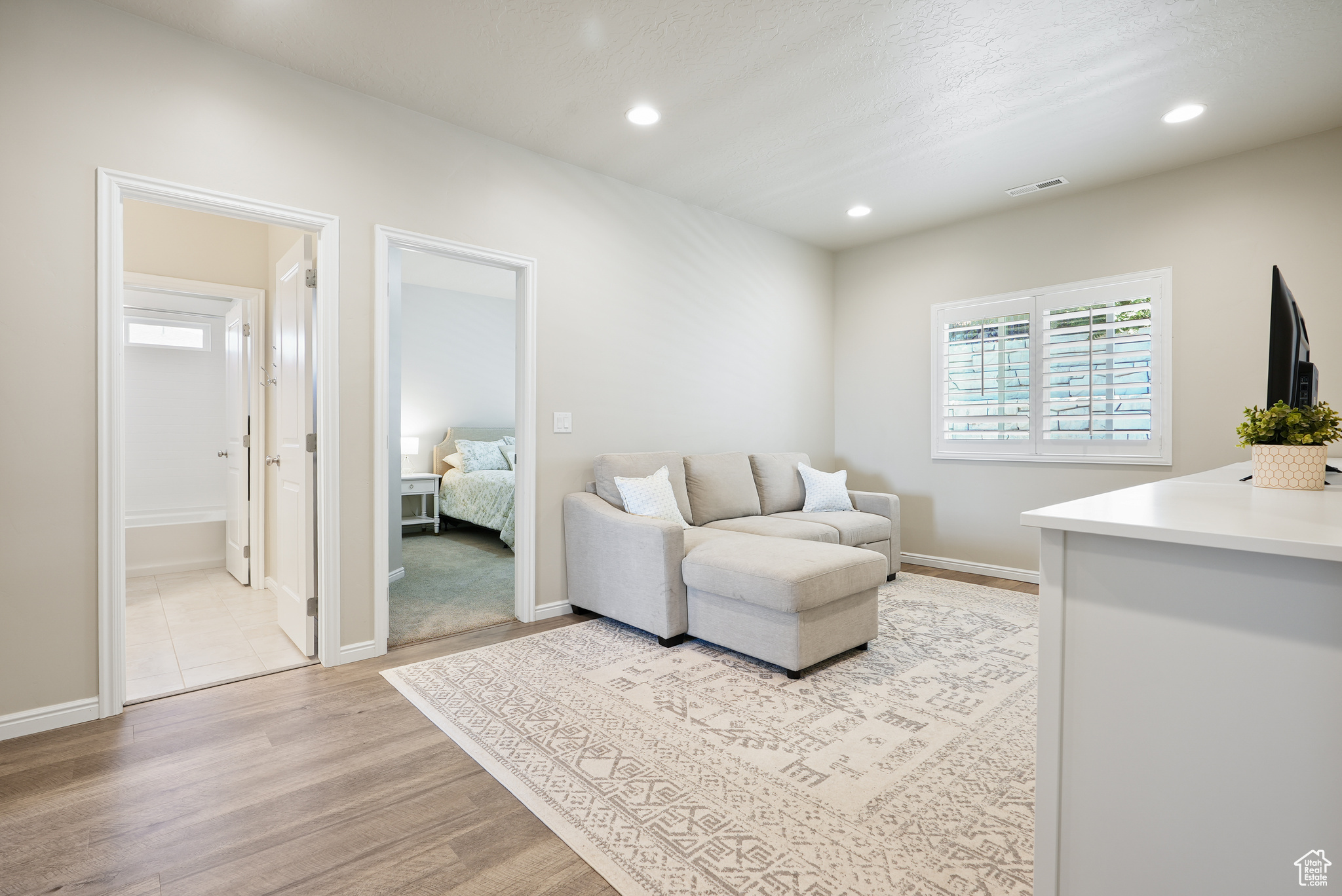 FOOTHILL PARK - Residential